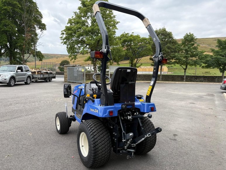 Iseki TXGS 24 Compact Tractor 