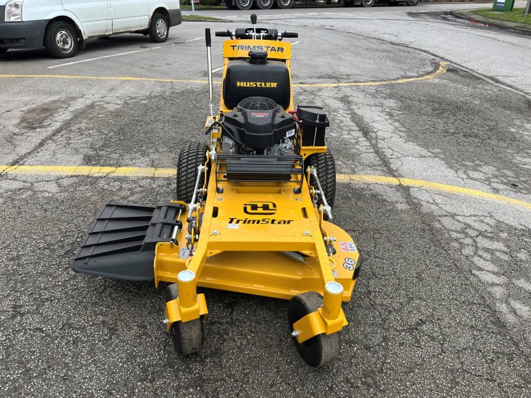 Hustler Trimstar 36" Walk Behind Mower 