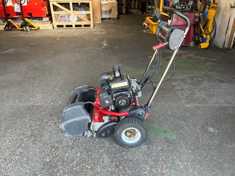 Toro Greensmaster Flex 21