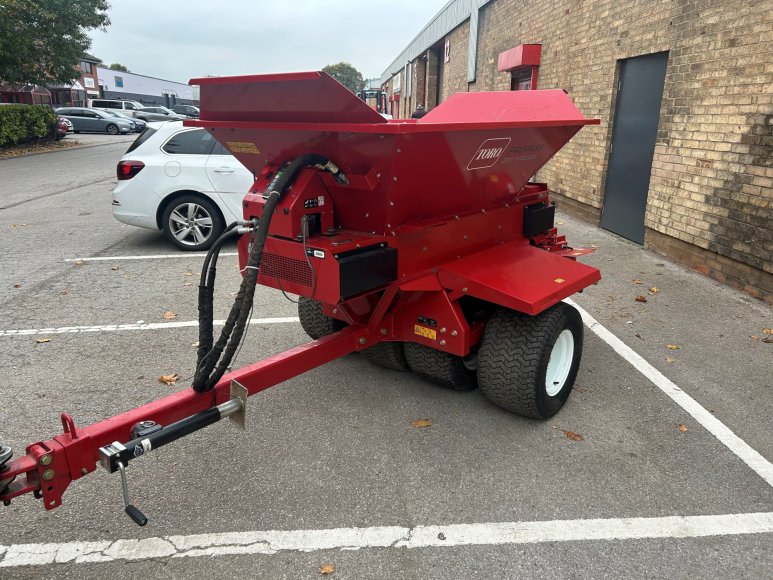 Toro Propass 200 Top Dresser