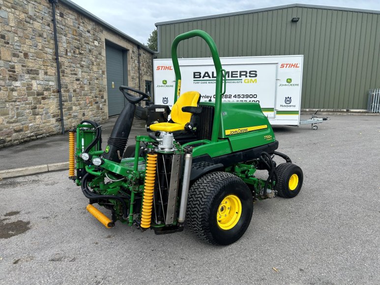 John Deere 7700A Fairway Mower