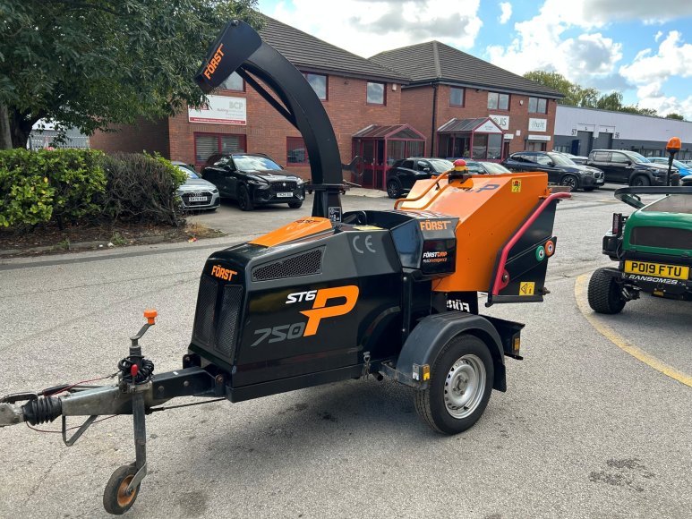 Forst ST6P Wood Chipper 