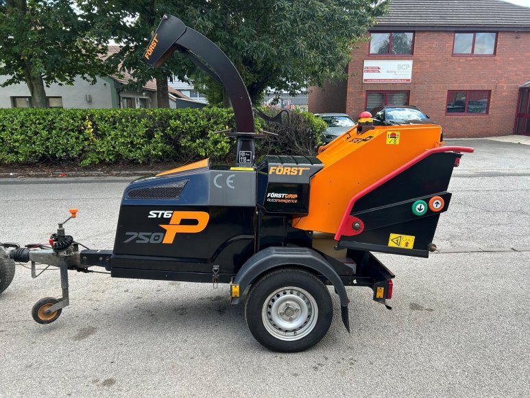 Forst ST6P Wood Chipper 
