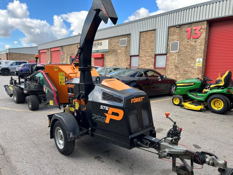 Forst ST6P Wood Chipper 