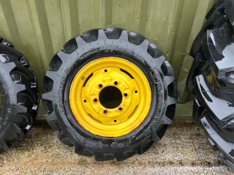 John Deere 3036E AG Wheels & Tyres