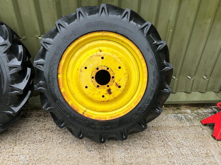 John Deere 3036E AG Wheels & Tyres