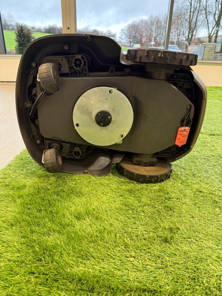 Husqvarna Automower® 415X 