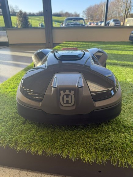 Husqvarna Automower® 415X 