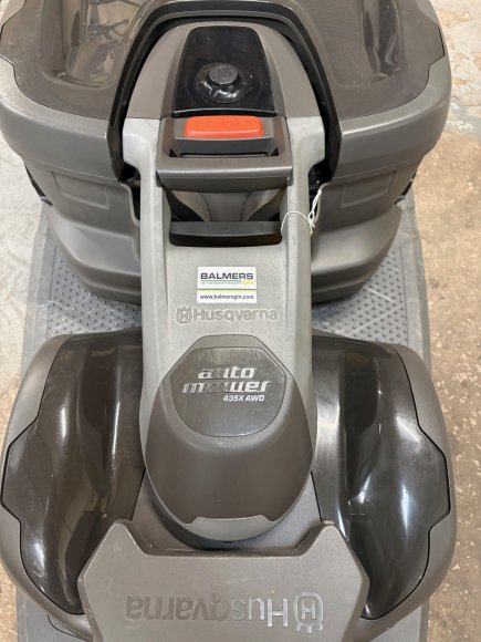 Husqvarna 435X AWD Automower®