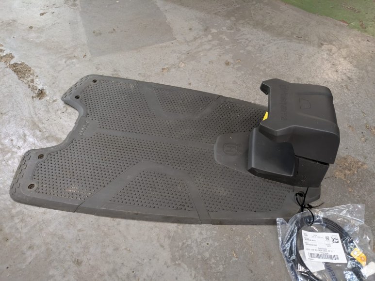 Ex Demo Husqvarna 535 AWD Automower®