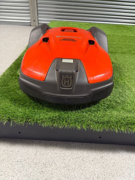 Ex-Demo Husqvarna Automower® 550