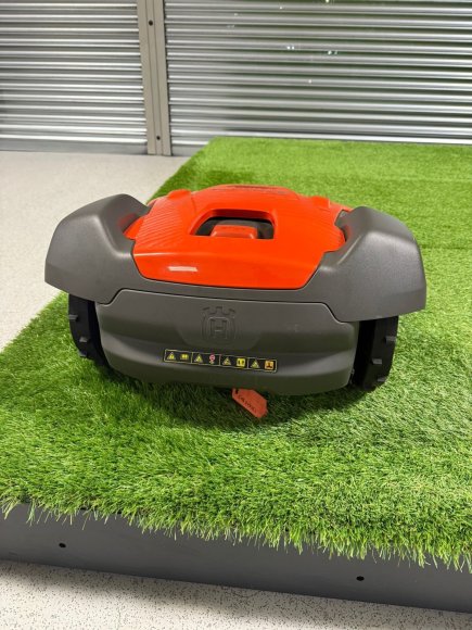 Ex-Demo Husqvarna Automower® 550