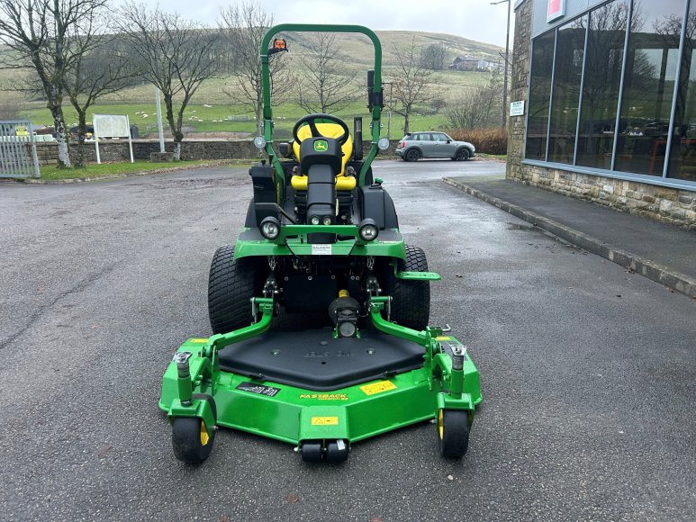John Deere 1580 Front Mower 