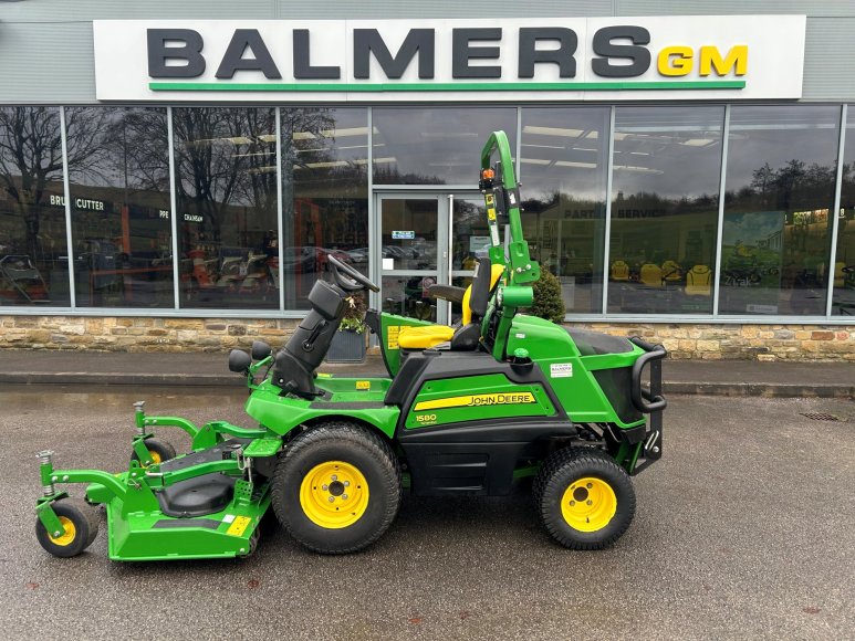 John Deere 1580 Front Mower
