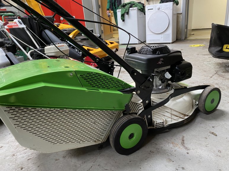 ETESIA PRO46 MOWER