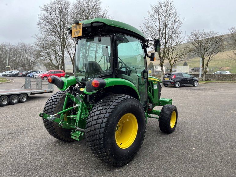 John Deere 4066R Compact Tractor 