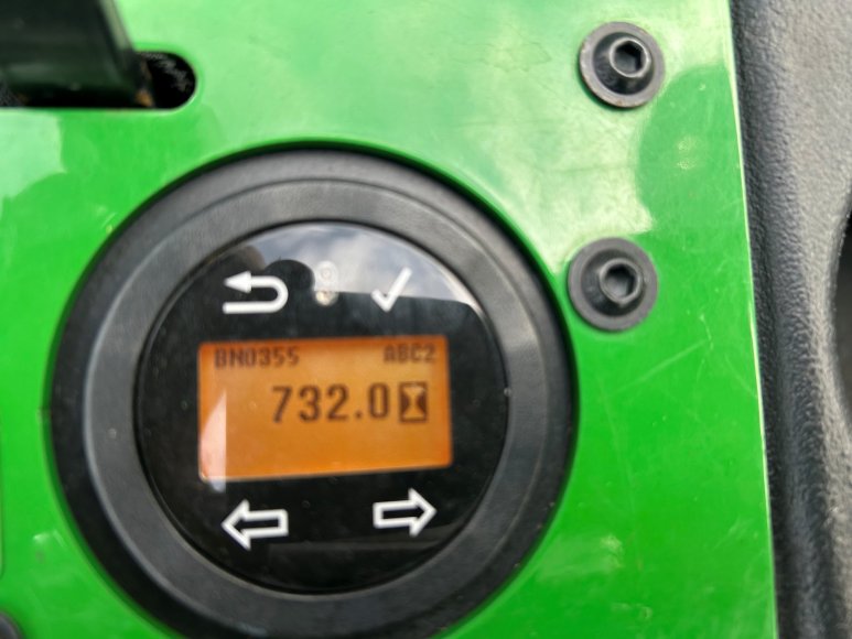 John Deere 1580 Front Mower 