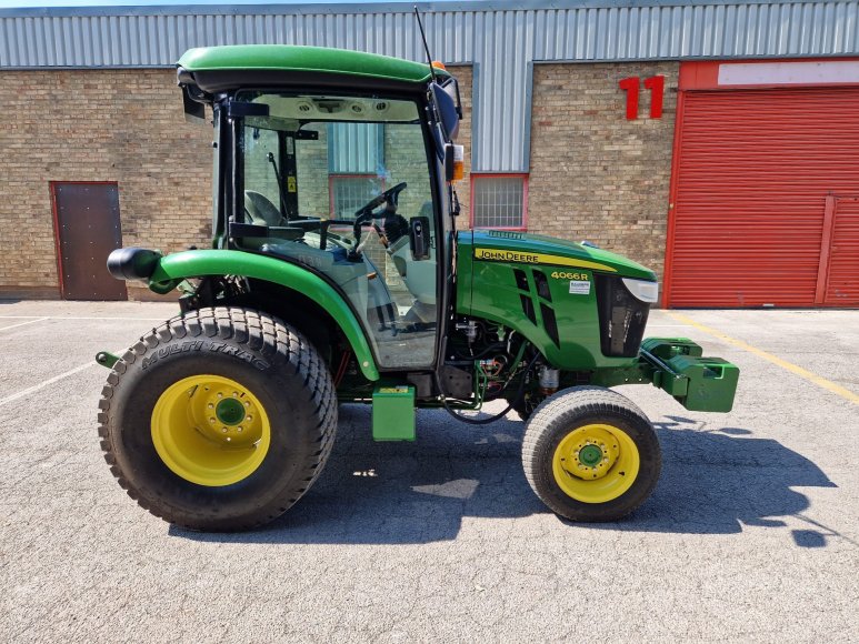 John Deere 4066R Compact Tractor 