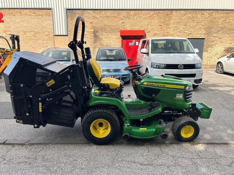 John Deere X950R High Tip 