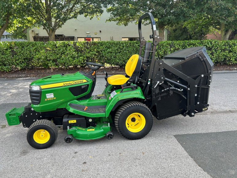 John Deere X950R High Tip 