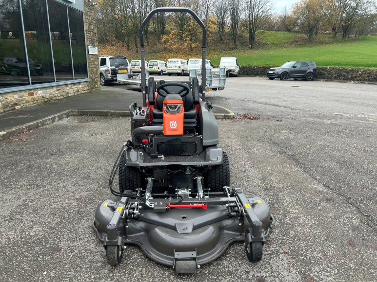 Husqvarna P525DX Front Mower