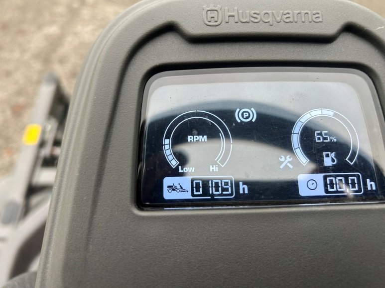 Husqvarna P525DX Front Mower