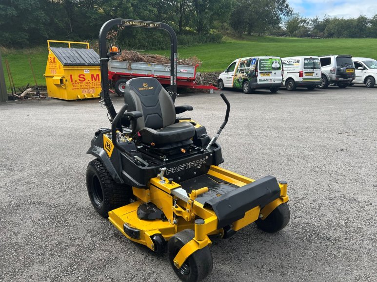 Hustler Fastrak SDX