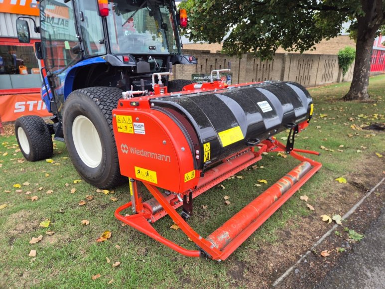 Wiedenmann GXI8 Terra Spike 