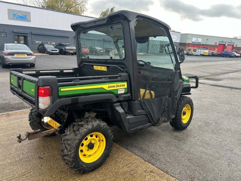 John Deere XUV865M Utility Vehicle 
