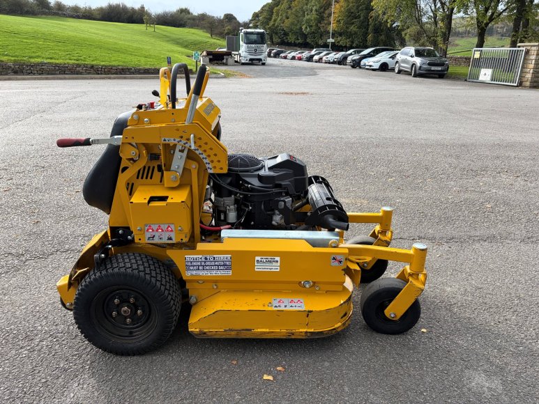 Hustler Super S 36 Stand on Mower 