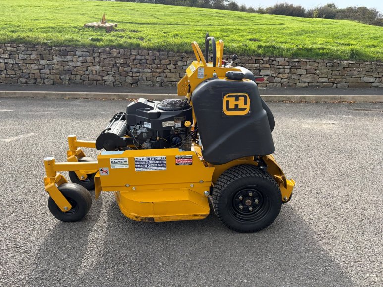 Hustler Super S 36 Stand on Mower 