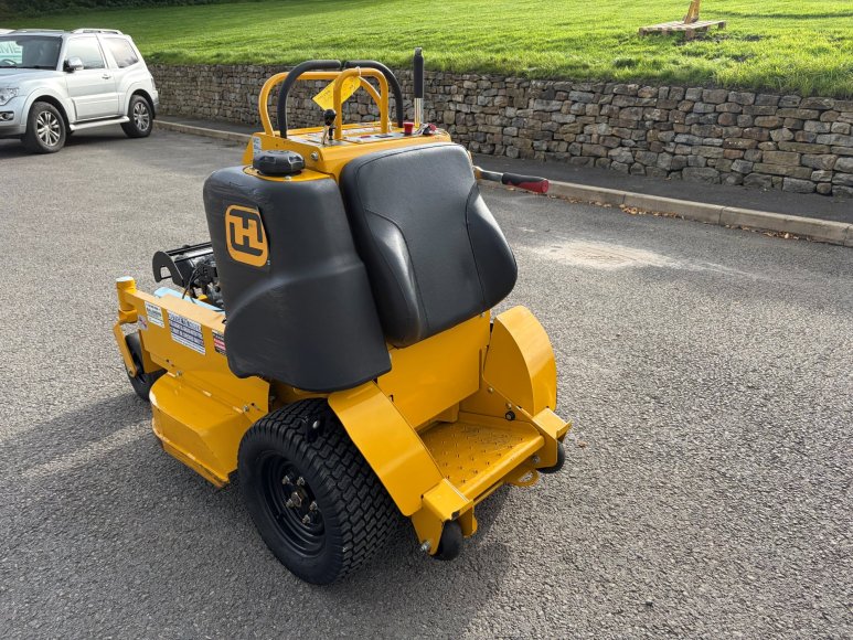 Hustler Super S 36 Stand on Mower 