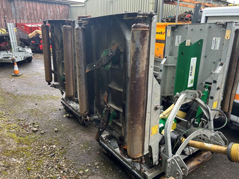 Major MJ71-400 Roller Mower 