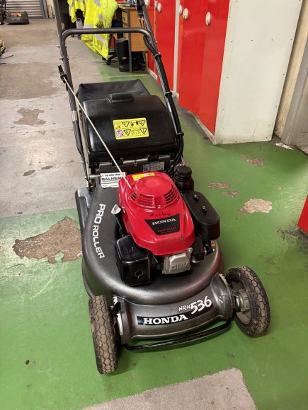 Honda HRH 536 QX Lawnmower 