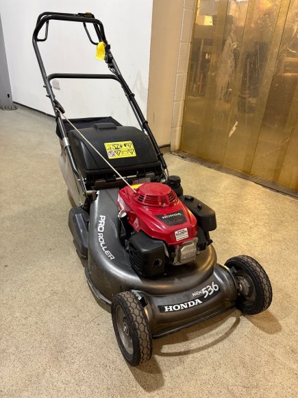 Honda HRH 536 QX Lawnmower 
