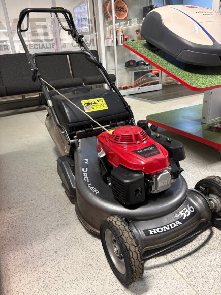 Honda HRH 536 QX Lawnmower 