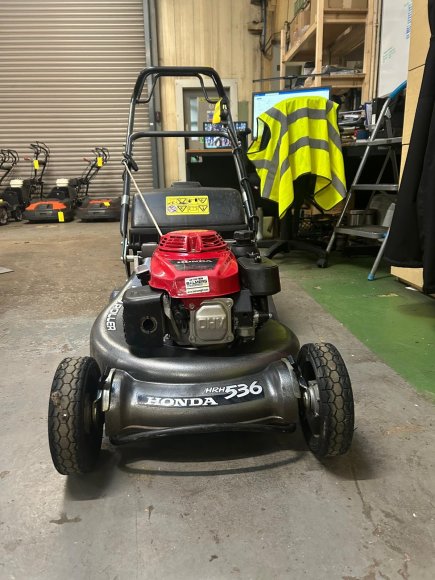 Honda HRH 536 QX Lawnmower 