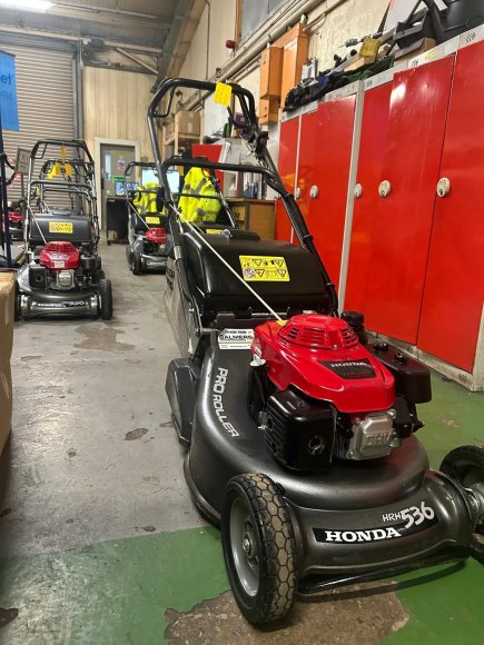 Honda HRH 536 QX Lawnmower 