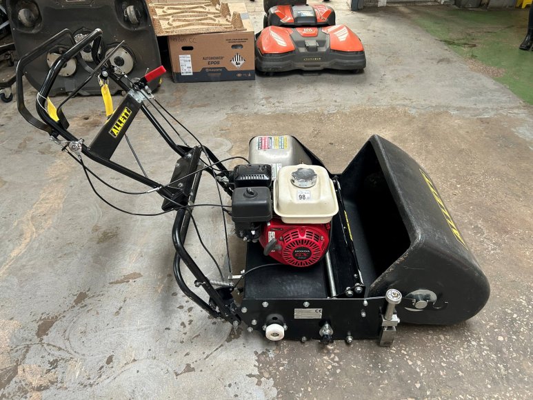 Allett C24 Pedestrian Cylinder Mower 