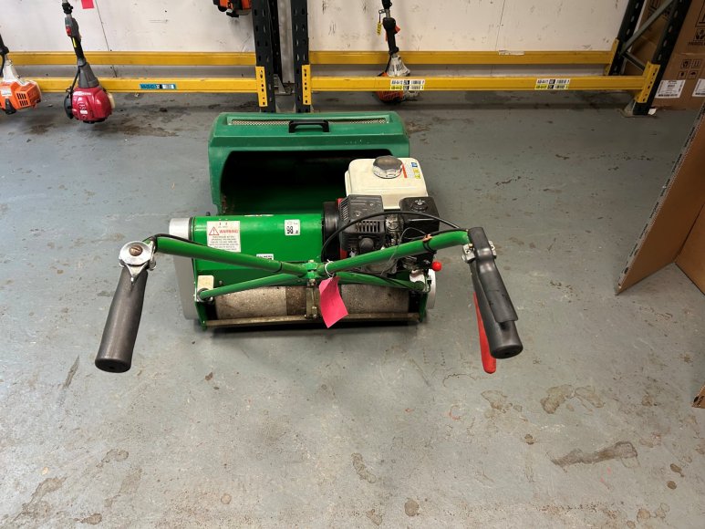 Dennis FT 610 Pedestrian Cylinder Mower