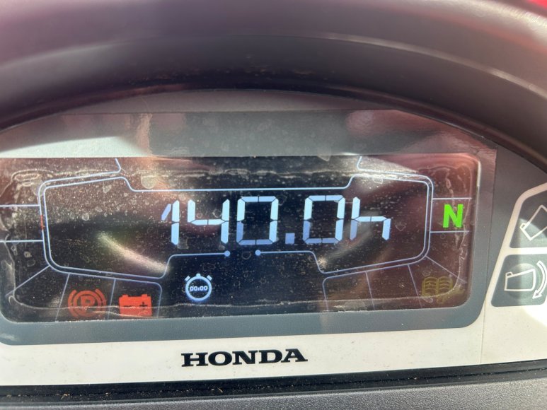 Honda HF2625 Ride On Mower