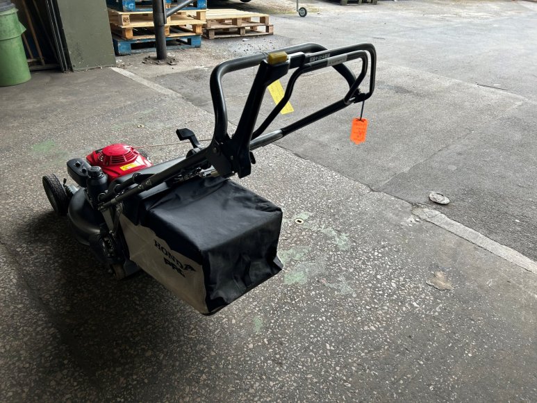 Honda HRH 536-QX Lawnmower 