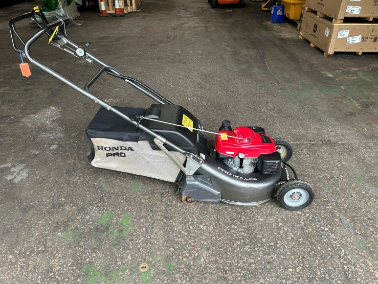 Honda HRH 536-QX Lawnmower 