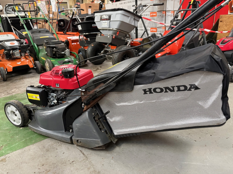 Honda HRX 476 QX Mower