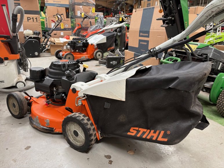 Stihl RM 756 YC Professional Mower