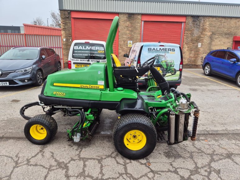 John Deere 8700A Fairway Mower 