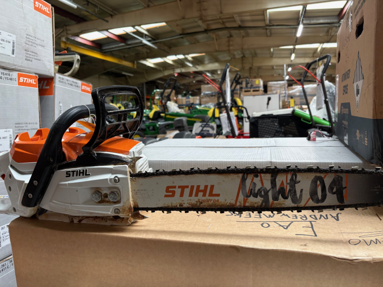 Stihl MSA 300 / 18" Pro Battery Chainsaw