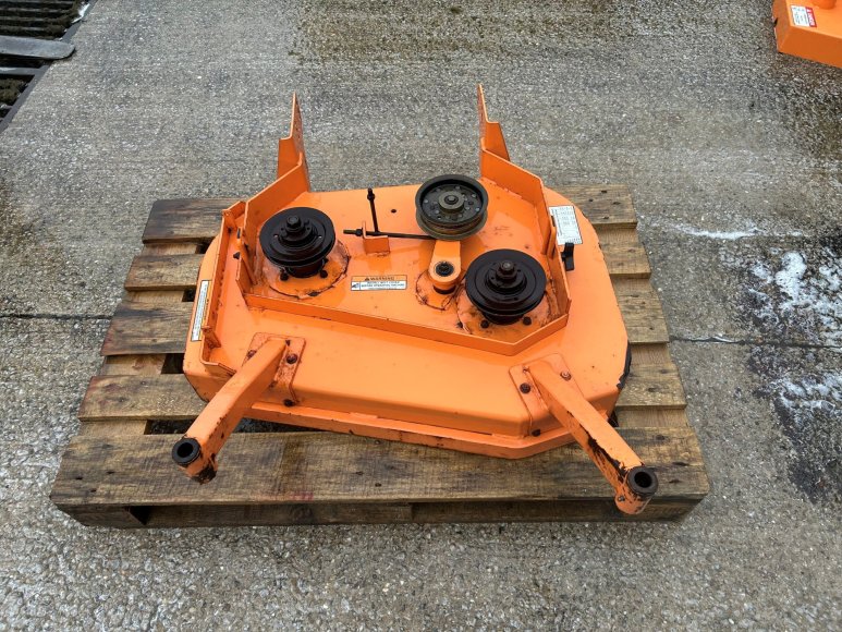 Scag SWZ32 Cutting Deck 