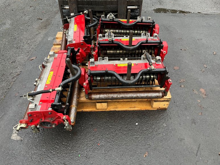 Toro 6500 Scarifier Units