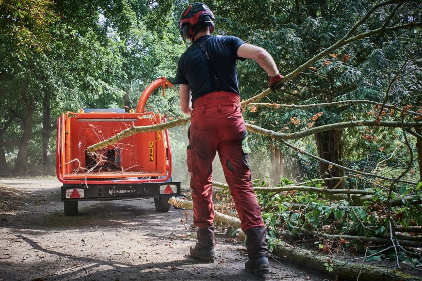 Timberwolf TW 280HB HYBRID Woodchipper